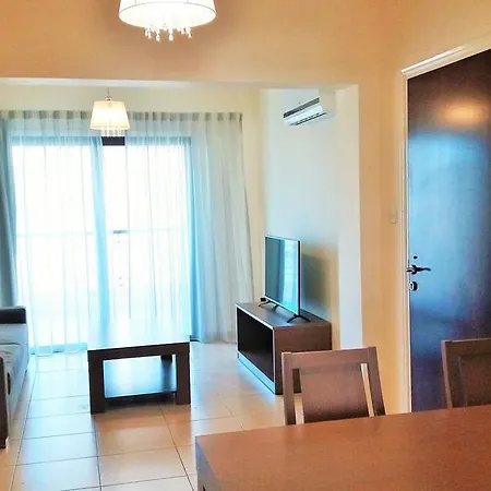 101 Mandritis Court Apartment Larnaca