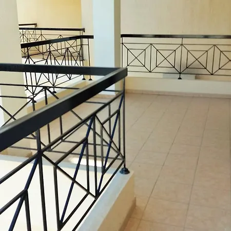 Апартаменты 101 Mandritis Court Ларнака