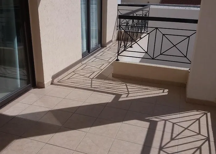 Apartment 101 Mandritis Court *