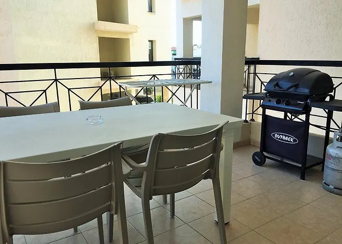 Apartment 101 Mandritis Court *